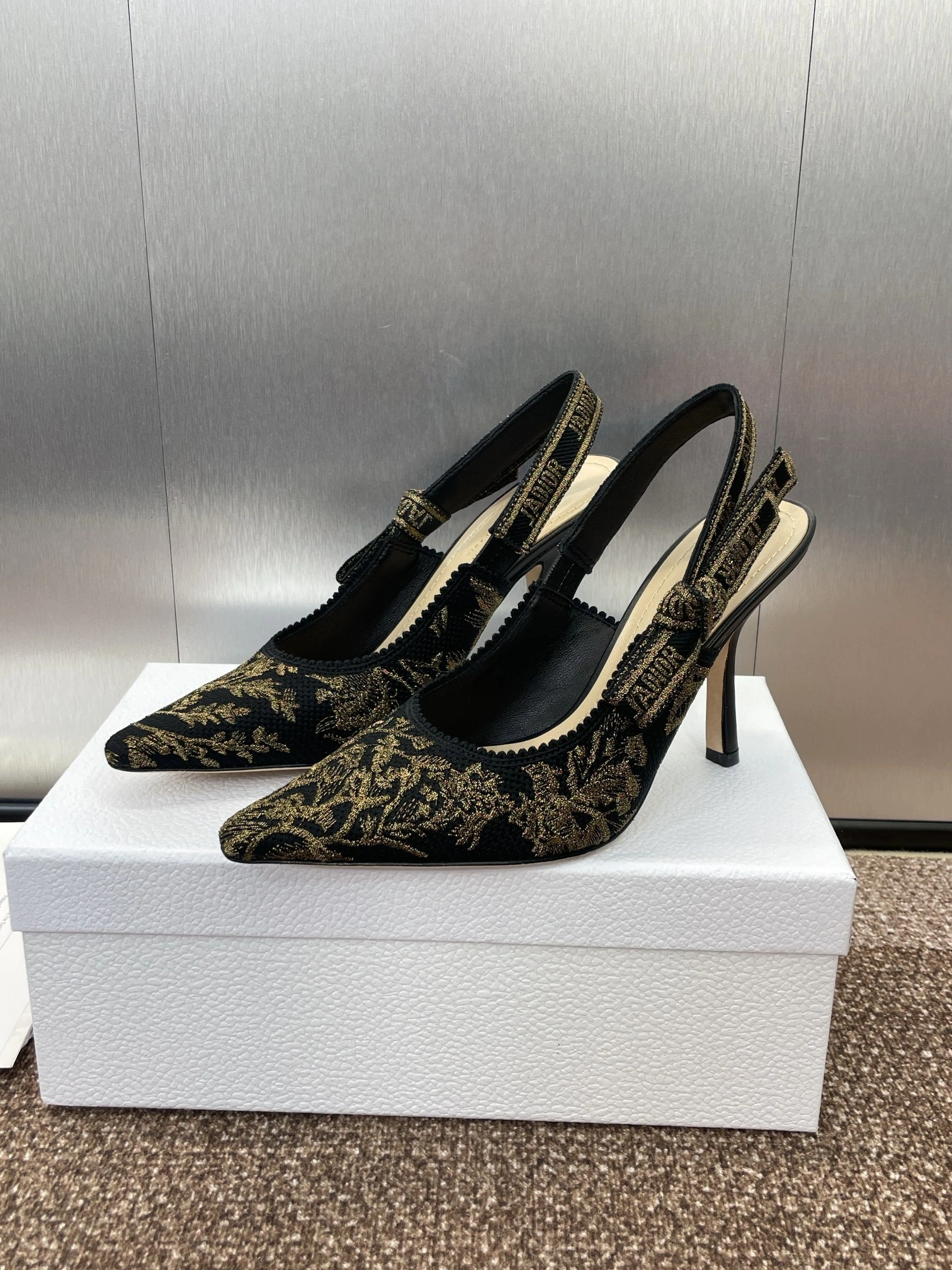 COCO-- 4ior KCP920LJE_S21X sheepskin Heel height：9.5CM item:E-X187A0996